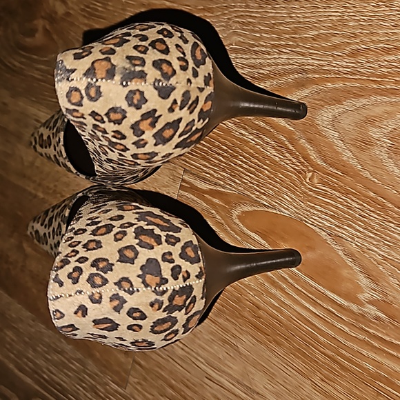 Colin Stuart leopard fabric pointed toe heels size 5.5 - Picture 4 of 8